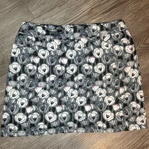 EPNY Golf/Pickleball skort- Size Medium floral black, white, pink
